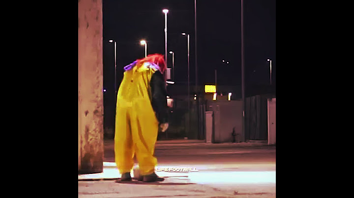 Killer Clown Vs MMA Fighter Prank In Public🥶🤯 #shorts #football #soccer