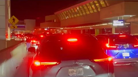 Holiday travel causes major traffic jam at DFW Airport