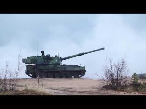K9 Moukari  raskaiden panssarihaupitsien varusmieskoulutus on edennyt ensimmä