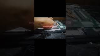 [Tutorial] Fixing a Lenovo Ideapad 320 that won't turn on despite charging normally