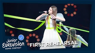 Roksana Węgiel - Anyone I Want To Be - First Rehearsal - Poland 🇵🇱 - Junior Eurovision 2018