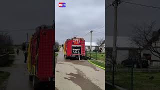 POŽAR U BALATUNU KOD BIJELJINE: Izgorio krov kuće, selo bez struje, nema povrijeđenih