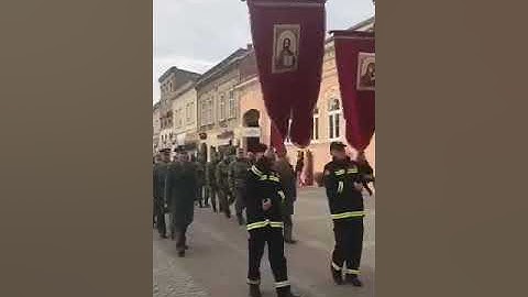 Svečana litija povodom obeležavanja Mitrovdana, slave Grada Sremska Mitrovica,