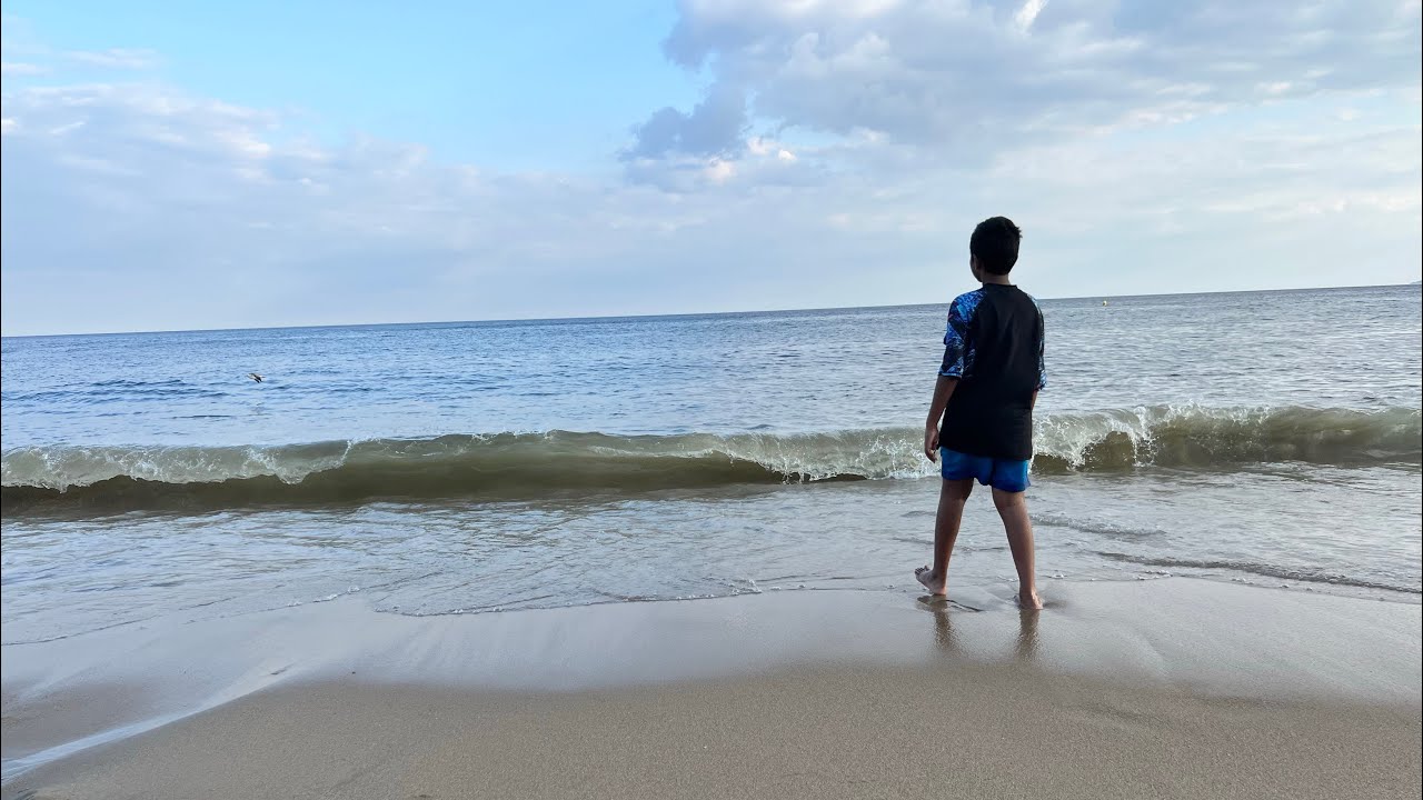 Sandy Beach Boscombe Beach Bournemouth UK🇬🇧🇬🇧☀️☀️🌊🌊