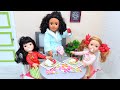 Dolls family routines with pretend cooking in kitchen! Play Toys Compilation
