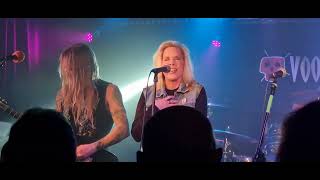 Cherie Currie - 'Mr. X' clip (Belfast, March 2023)