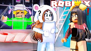 UN RAGAZZO CI SPIA AL PIGIAMA PARTY DI SOLE RAGAZZE SU ROBLOX!