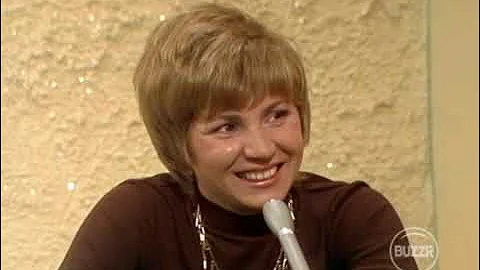 Match Game 74 (Episode 281) (8-22-1974) (Janet Fin...