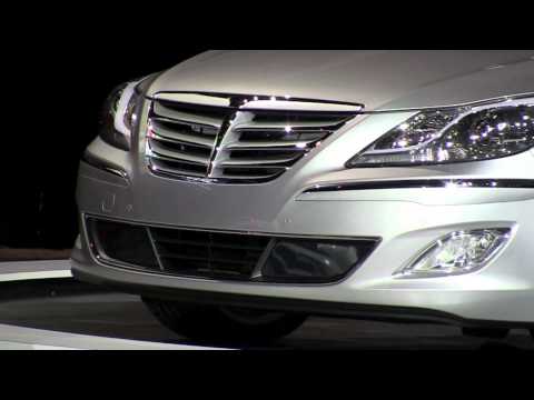 2012-hyundai-genesis-5.0-r-spec-debuts