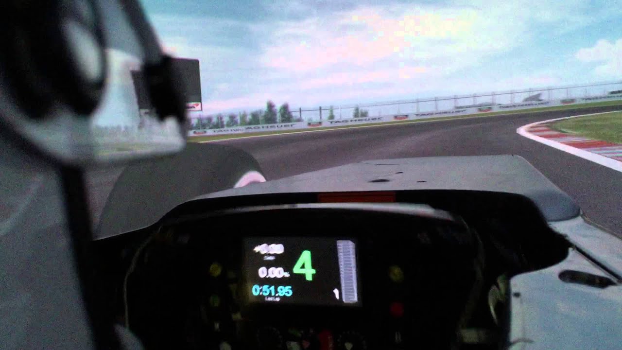 Simulateur F1 I-Way : un Noël dans la peau d'Alonso