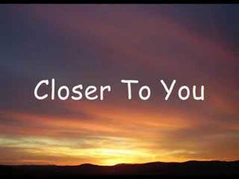 DIXIE CHICKS - COWBOY TAKE ME AWAY (Lyrics)