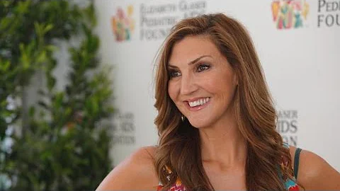 Heather McDonald on Stressful Chelsea Handler Feud: I've Lost Five Pounds