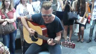 Antoine Becks- The Road. Acoustic set in Moscow. July 2012