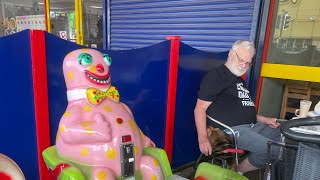 Jolly Roger mr blobby kiddie Ride (Mute)