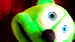 Gummibär Slow Woof There It Is Gummy Bear Cover Song