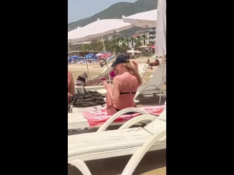 🇹🇷 Cleopatra Bikini Beach Tour Alanya 🌴 Must-See Türkiye #shorts