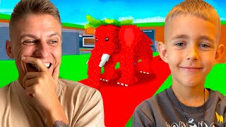 МОЙ СЫН УЧИТ МЕНЯ ИГРАТЬ В РОБЛОКС🙈 МОЙ ПЕРВЫЙ РАЗ В УКРАДИ БРЕЙНРОТОВ (Steal a Brainrot)