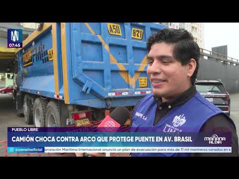 Nota local: Camión choca contra arco que protege puente en av. Brasil