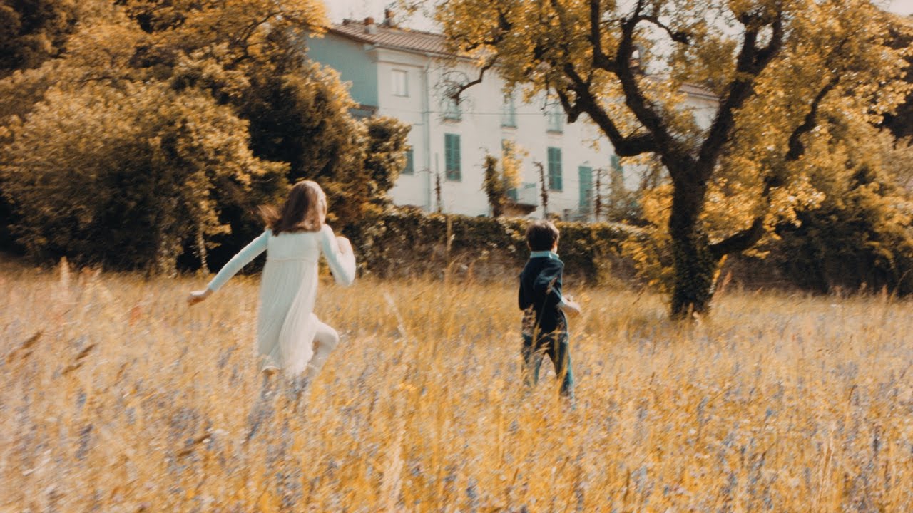 Watch Rosemary & Garlic - I'm Here (Official video) on YouTube Watch Rosemary & Garlic - I'm Here (Official video) on YouTube