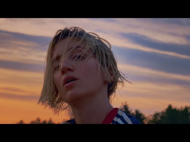 Aloïse Sauvage - tomboy (Clip officiel)