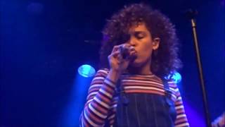 Watch Izzy Bizu Fly With Your Eyes Closed video