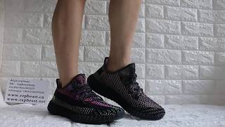 yecheil reflective on feet