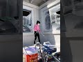 Покраска фасада дома безвоздушным краскопультом. Окрасочный аппарат. Процесс окраски #shorts