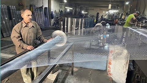 How Steel Mesh Is Made in Factory | Automatic Steel Net Making Machine Process 2025