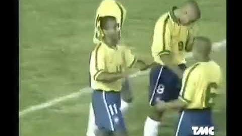 Romário (Brasil) - 13/06/1997 - Brasil 5x0 Costa Rica - 1 gol