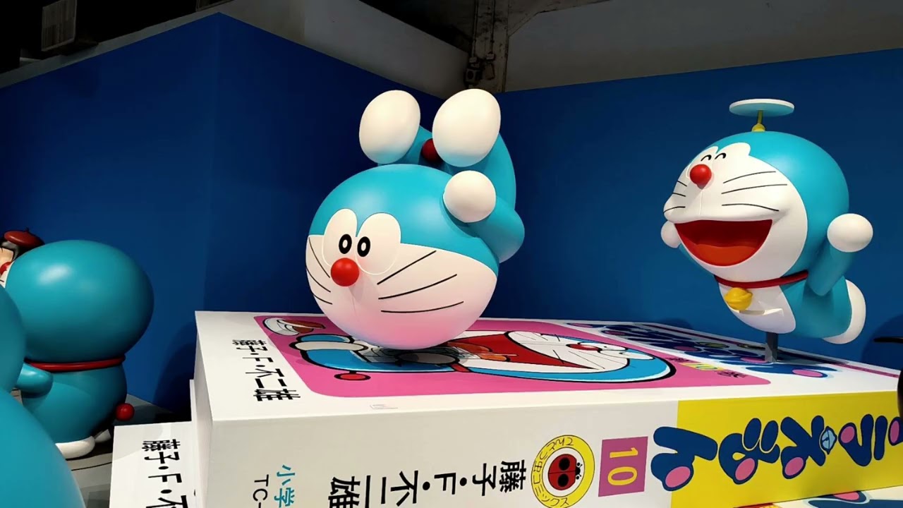 小郭哥休假趣/哆啦A 夢/華山文創園區