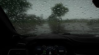 Pisanti pioggia nantu à u tettu di a vittura cù u trondu di rotulu suave per u sonnu screenshot 5