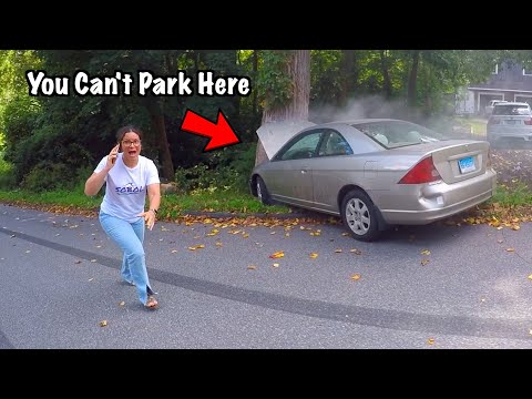 Karen Tries To Park A Car