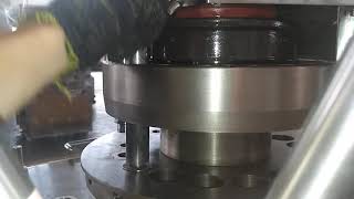 how to dismantle and install punches and dies set for rotary tablet press machine