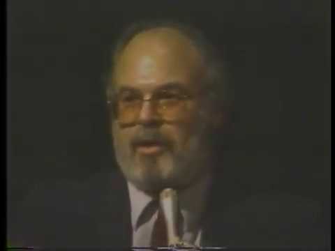 Sam Hall Kaplan: Design critique (October 30, 1985)
