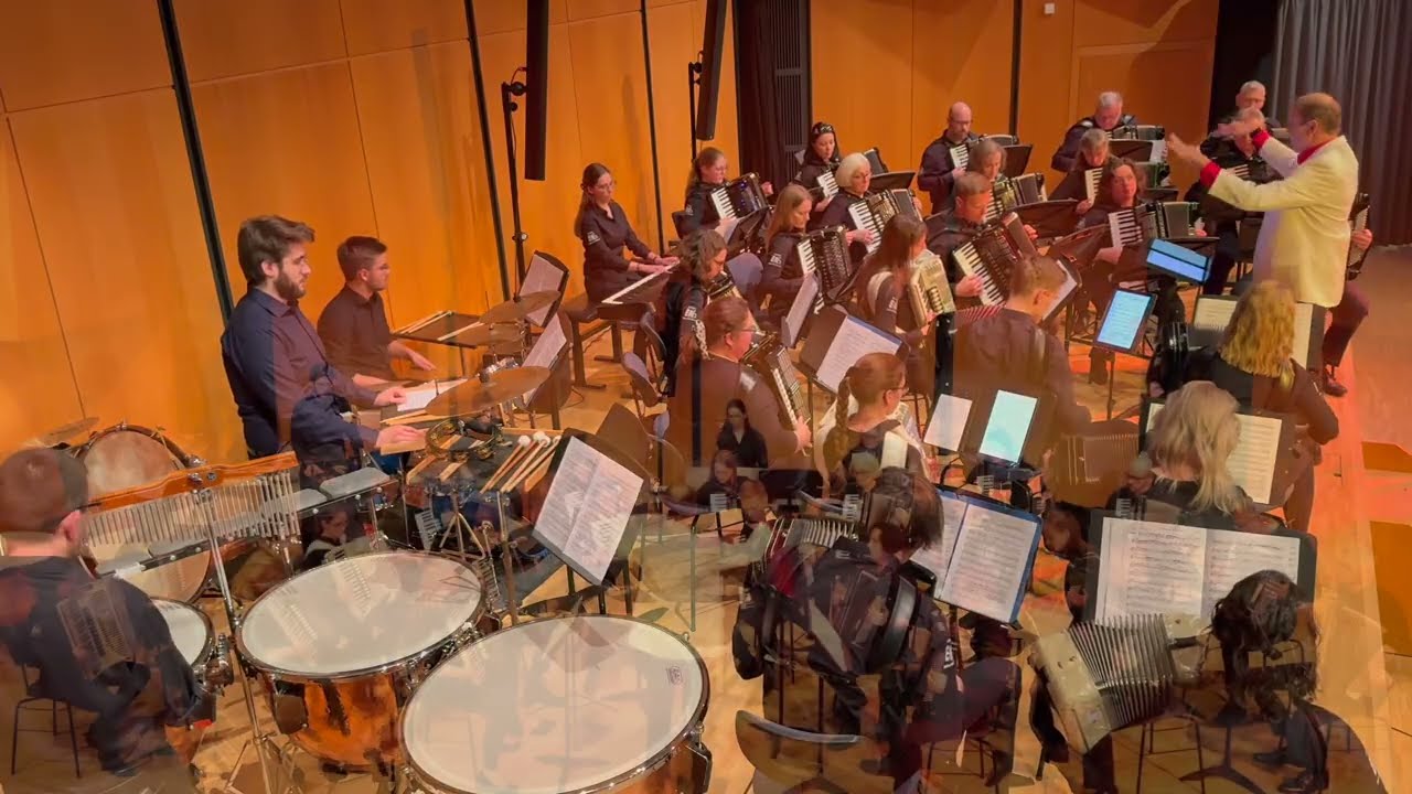 Christmas-Festival arr.  Wolfgang Russ