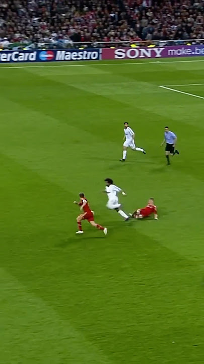Could have been the BEST Champions League assist ever!