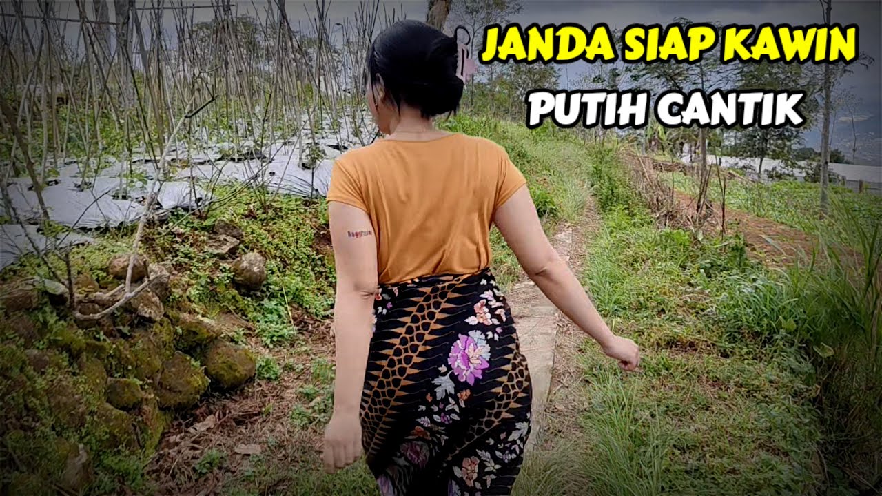 WOW JANDA DESA KAYA CANTIK HIDUP SENDIRIAN DI RUMAH TERPENCIL