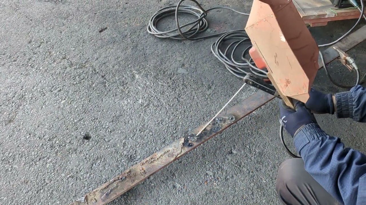 マイト工業 サンピース リチウムバッテリー溶接機 LBW-152W-SP - YouTube