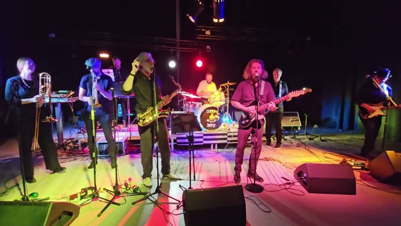 Buddha Boys: Pilt - Mälardalens Universitet, Eskilstuna 260213