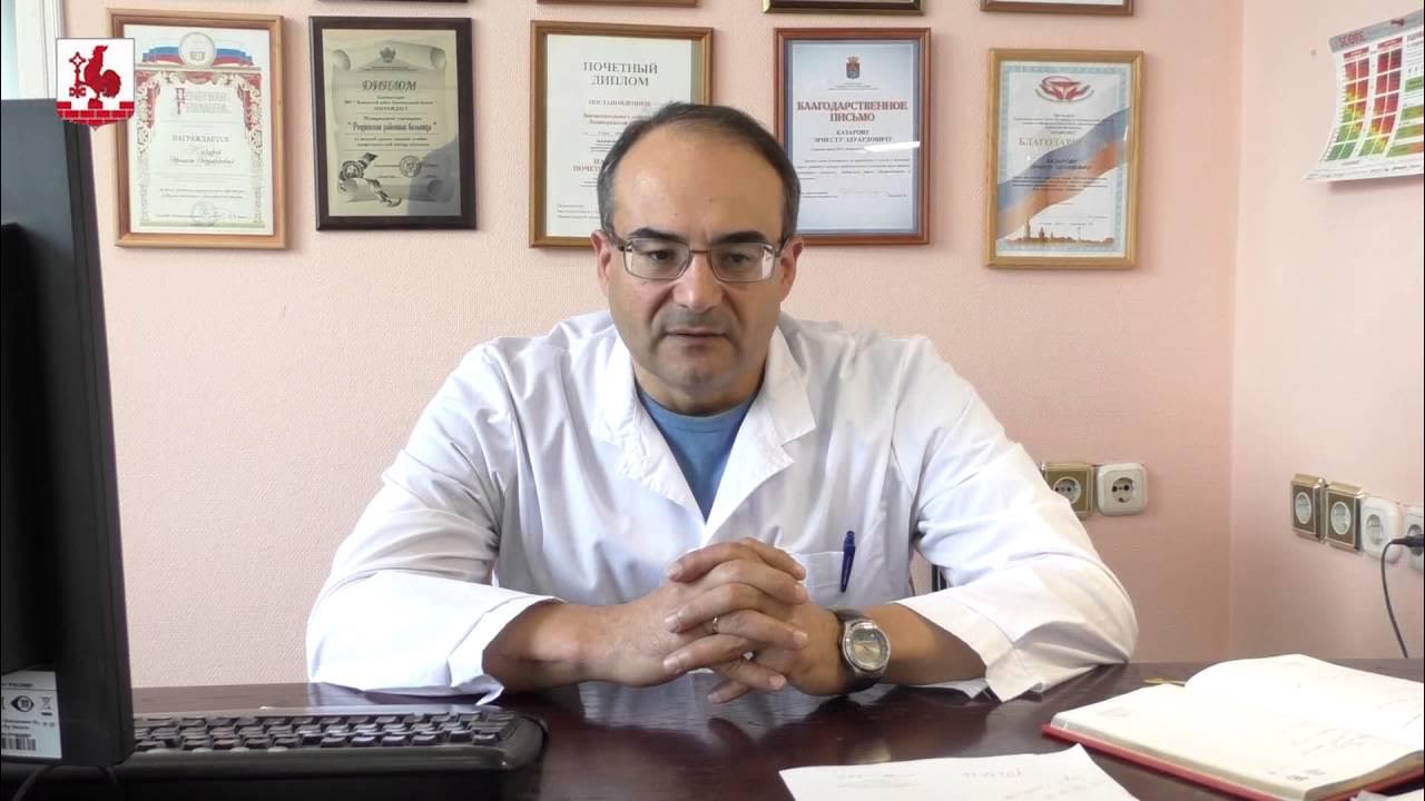 Приëм врачей в ногинске в женской консультации. Врач рощинский. Врач рощинский. Главный врач гатчинской кмб. Гатчина больница.