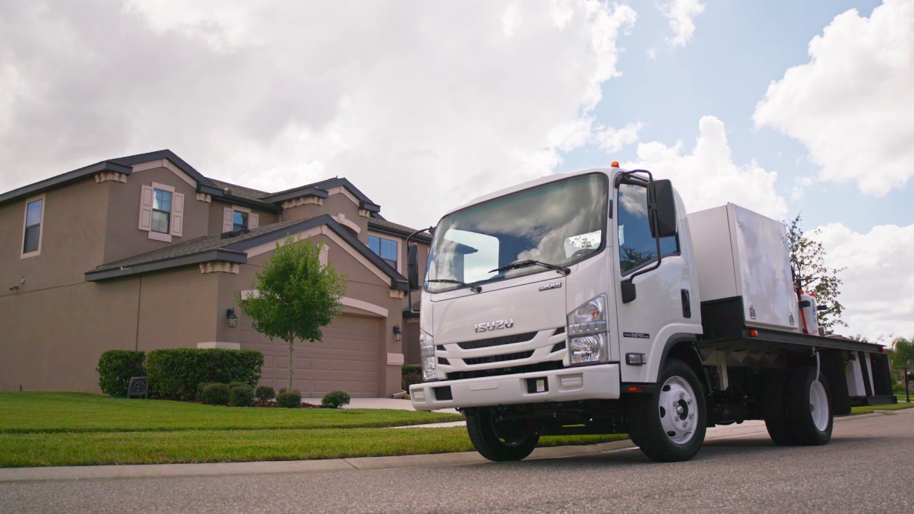 Isuzu NPR HD Pest Control Truck in Tampa (Running Footage)