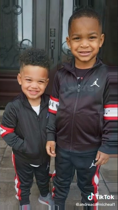 awwww dj and Kyrie