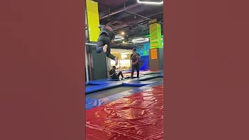 Foryou Trampoline Flip Bounce Parkour Viralvideo Newsong Music Youtubeshorts Viralshorts 