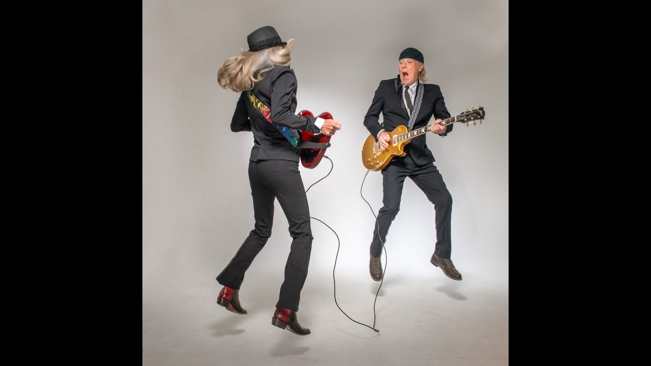 My Favorite Season- Strangebyrds "Live" From eTown Hall, Boulder, Colorado