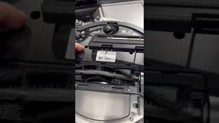 Robot Süpürgelerde Temizleme Fırçaları Nasıl Çıkartılır ??