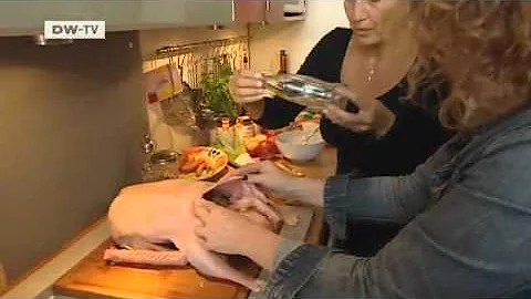 Traditional Christmas Food in Germany | euromaxx