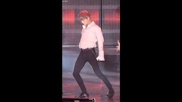 161022 엑소 (EXO) Monster (몬스터) [카이] Kai 직캠 Fancam (2016롯데패밀리콘서트) by Mera