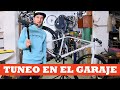 Tuneo de bici en el garaje de Antonio | Ibon Zugasti