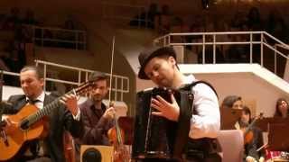 Miniatura de vídeo de "Libertango in Berlin Philharmonic (amazing!!!)"