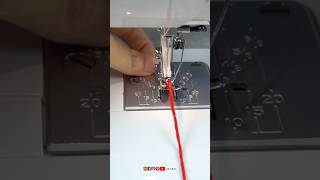 Safety pin sewing hack 🧵🪡 Easy yarn attachment Safety pin sewing hack 🧵🪡 Easy yarn attachment